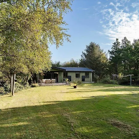 Lf10236-thyholm-svinget-18 * Thyholm