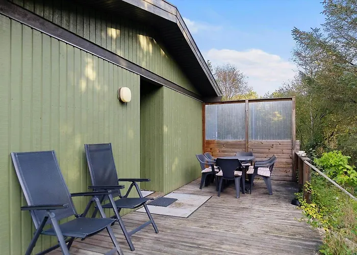 Lf10236-thyholm-svinget-18 * Thyholm